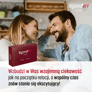 Grafika przedstawia czerwone pudełko gry dla par RozmoWY O NAS na tle uśmiechającego się mężczyzny patrzącego z miłością na kobietę. 